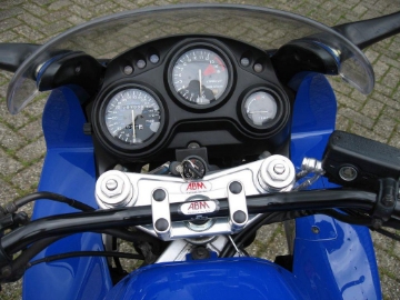 Toon details van Superbikestuurombouw semi kroonplaat zwart Honda CBR600F '91-98 / CBR1000F '87-98 Afbeeldingen van Superbikestuurombouw semi kroonplaat zwart Honda CBR600F '91-98 / CBR1000F '87-98