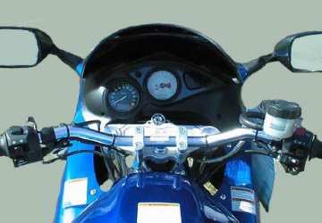 Toon details van Superbikestuurombouw kroonplaat zwart Suzuki SV650S 2003- Afbeeldingen van Superbikestuurombouw kroonplaat zwart Suzuki SV650S 2003-