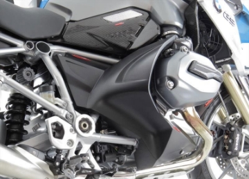 Toon details van Been protectors BMW R1200GS / ADV '13- / R1200R '15- / R1200RS '15--Carbon look Afbeeldingen van Been protectors BMW R1200GS / ADV '13- / R1200R '15- / R1200RS '15--Carbon look