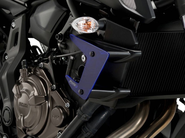 Afbeeldingen van Side Spoiler Downforce blauw van Puig voor de Yamaha MT-07 '18-20