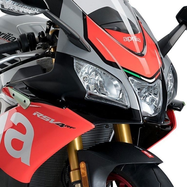 Afbeeldingen van Side Spoiler Downforce groen van Puig voor de Aprilia RSV4 RR / RF '15-20