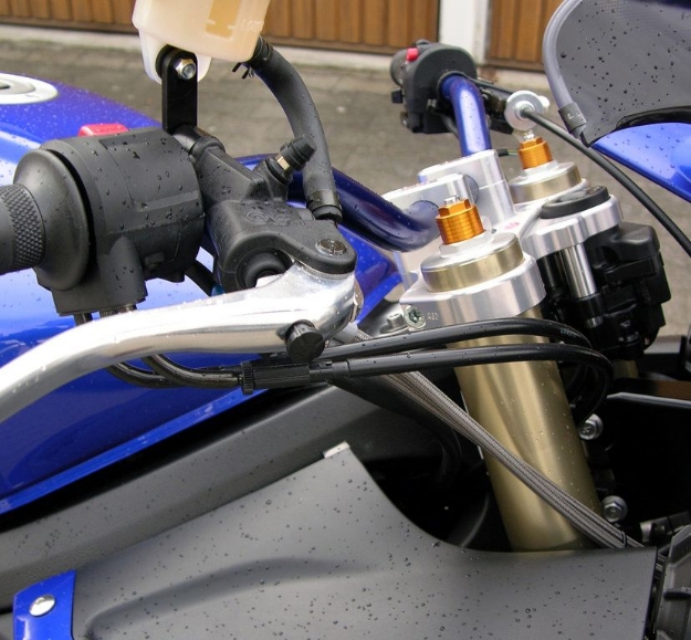 Afbeeldingen van Superbikestuurombouw A1 kit Yamaha YZF-R6 2005