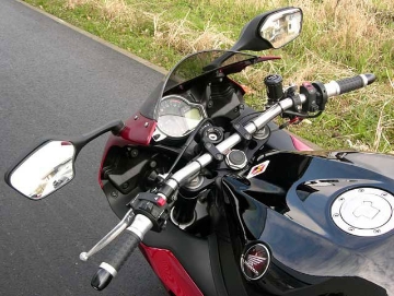 Toon details van Superbikestuurombouw A1 kit Honda CBR1000RR 2008-2011 Afbeeldingen van Superbikestuurombouw A1 kit Honda CBR1000RR 2008-2011