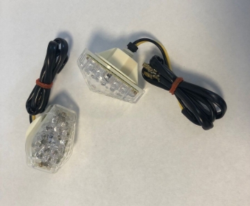 Toon details van Knipperlichten voor in de kuip Suzuki LED (per set) Afbeeldingen van Knipperlichten voor in de kuip Suzuki LED (per set)