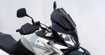 Toon details van Adventure sports screen Suzuki DL650 V-Strom '11-'16 (300mm) Afbeeldingen van Adventure sports screen Suzuki DL650 V-Strom '11-'16 (300mm)
