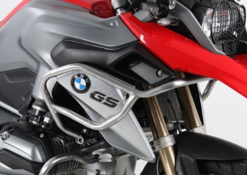 Toon details van Valbeugel RVS boven (tank guard) Hepco&Becker BMW R1200GS LC '13-16 Afbeeldingen van Valbeugel RVS boven (tank guard) Hepco&Becker BMW R1200GS LC '13-16
