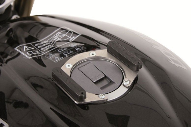 Afbeeldingen van Tankring Lock-it Hepco&Becker voor div. Kawasaki / BMW tankdop met 5 boutgaten