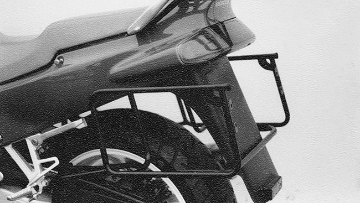 Toon details van Kofferrek zwart Hepco&Becker Honda VFR750F '90-'93 Afbeeldingen van Kofferrek zwart Hepco&Becker Honda VFR750F '90-'93