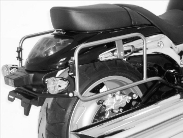 Toon details van Kofferrek chroom Hepco & Becker Suzuki M1500R Intruder '09- Afbeeldingen van Kofferrek chroom Hepco & Becker Suzuki M1500R Intruder '09-