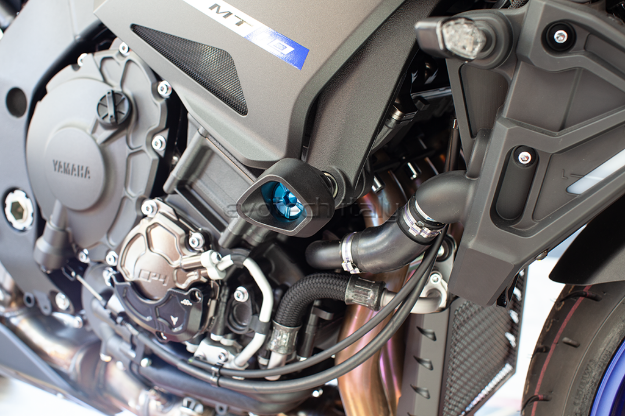 Afbeeldingen van Sliders Evotech Anti-Shock blauw Yamaha MT-10 '16-