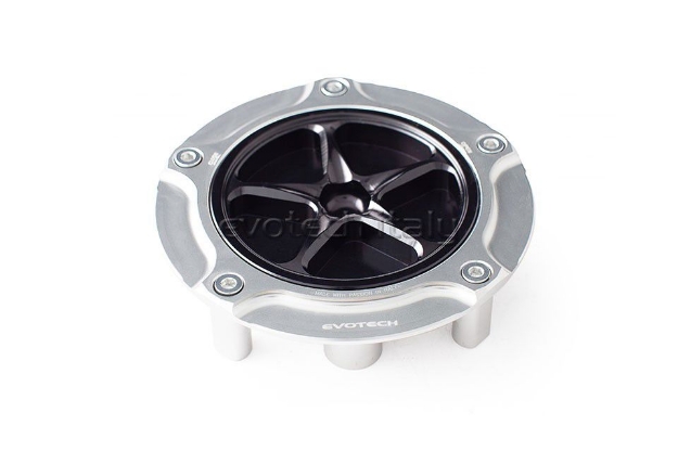 Afbeeldingen van Tankdop Evotech met schroefdop Honda (diverse modellen) zilver/zwart