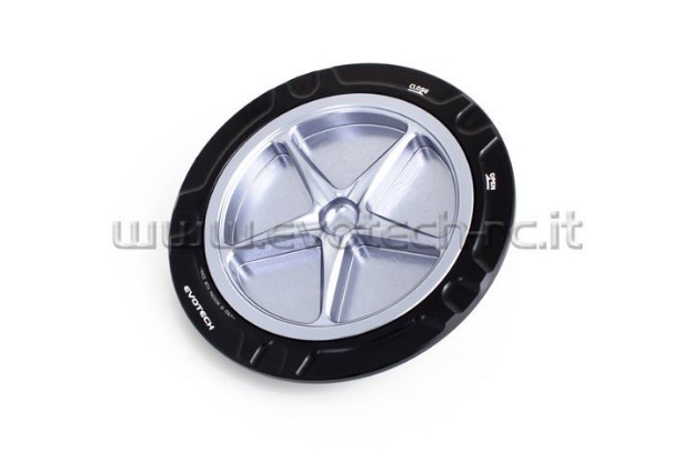 Afbeeldingen van Tankdop met schroefdop van Evotech voor Aprilia / Ducati / MV Agusta zwart/titanium