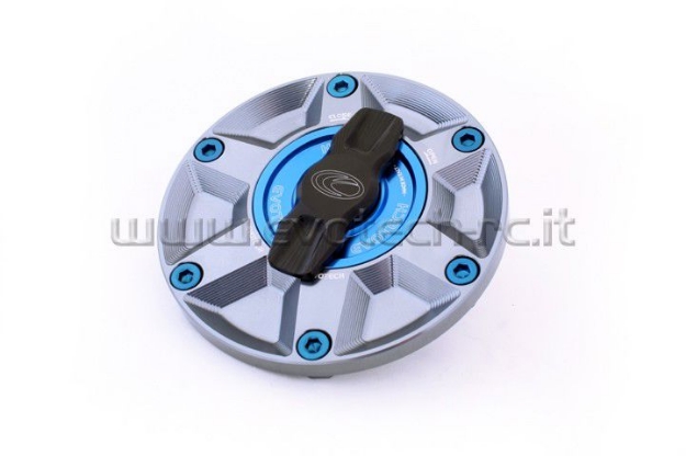 Afbeeldingen van Tankdop met snelsluiter van Evotech voor diverse Aprilia / Triumph / MV Agusta titanium/blauw