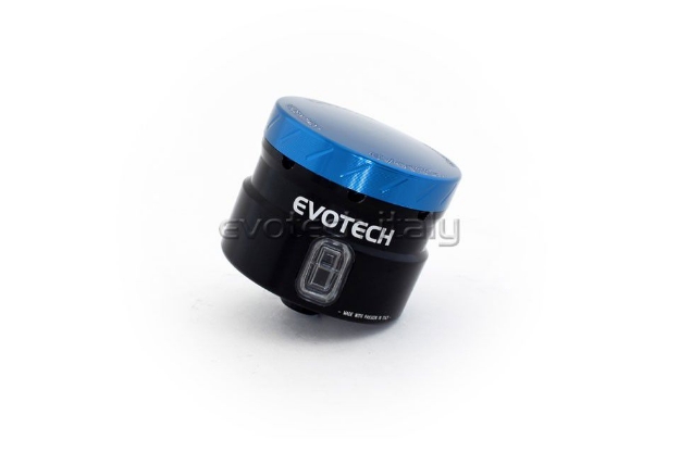 Afbeeldingen van Remvloeistofpotje groot 30ml met rechte uitgang Evotech zwart/blauw