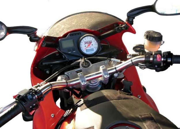 Afbeeldingen van Superbikestuurombouw adapter Triumph SPRINT RS /ST