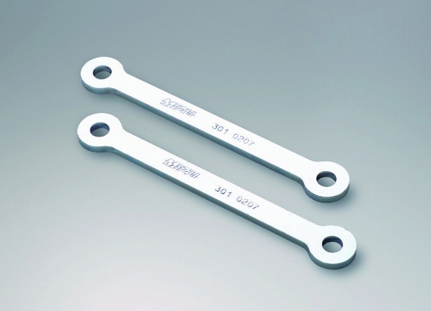 Afbeeldingen van Verhoging set 25mm Kawasaki GTR1400 '07- / ZZR1100 '93-