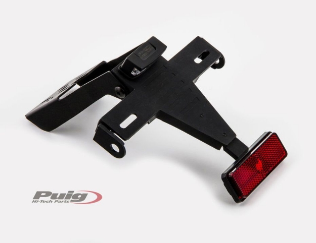 Afbeeldingen van Kentekenplaathouder zwart Puig Yamaha YZF-R6 '06-07