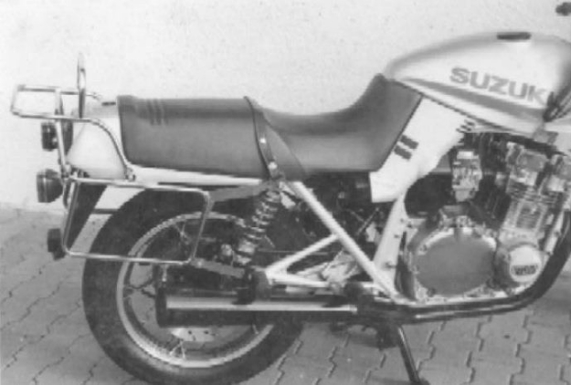 Afbeeldingen van Kofferrek zwart Hepco & Becker Suzuki GS750/ GS1100 KATANA