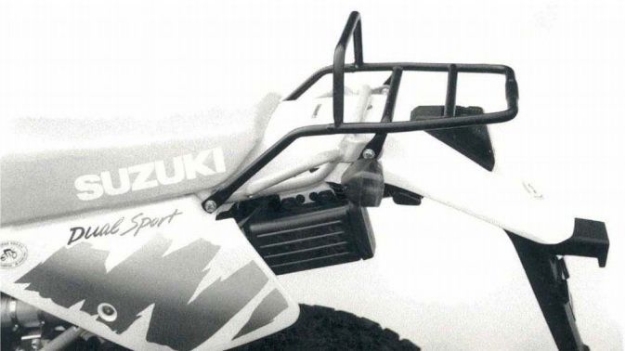 Afbeeldingen van Topdrager zwart Hepco & Becker Suzuki DR350