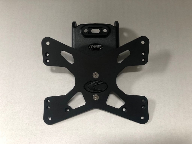 Afbeeldingen van Evotech kentekenplaathouder gedeelte Nederlandse plaat