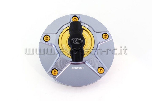 Afbeeldingen van Tankdop met snelsluiter van Evotech voor diverse Yamaha / Ducati / MV Agusta titanium/goud