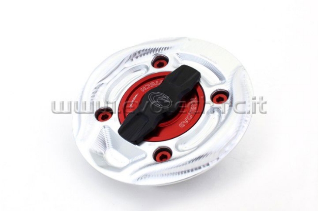 Afbeeldingen van Tankdop met snelsluiter van Evotech voor diverse Ducati modellen zilver/rood