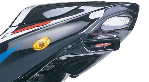 Afbeeldingen van Tailguards LED light zwart Suzuki GSX-R600 '01-03 / 750 '01-03 / 1000 '01-02