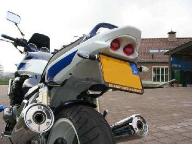 Afbeeldingen van Tailguards dual light zwart Suzuki GSX1400