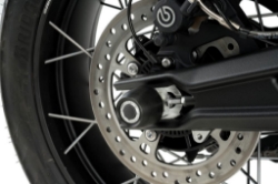 Afbeeldingen van Achterasprotector Puig diverse Triumph Tiger 800/900 modellen