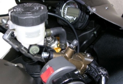 Afbeeldingen van Superbikestuurombouw A1 kit Kawasaki ZX6-R 2005-2006