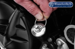 Afbeeldingen van Safety oil filler plug diverse BMW modellen - silver Wunderlich