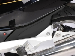 Afbeeldingen van Splash guard ABS plastic BMW R1200RT -'13 - black Wunderlich