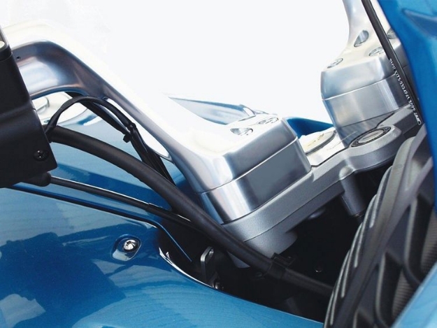 Afbeeldingen van Vario handlebar riser 25mm diverse BMW modellen - silver