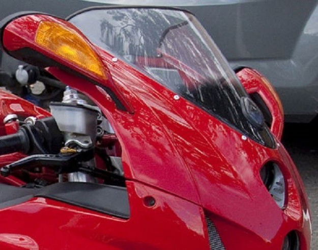 Afbeeldingen van Vervangingsruit standaard Ducati 749/999/S/R '03-'04 CUT OUT-licht getint