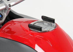 Afbeeldingen van Tankring Lock-it Hepco&Becker voor Honda tankdop met 7 boutgaten