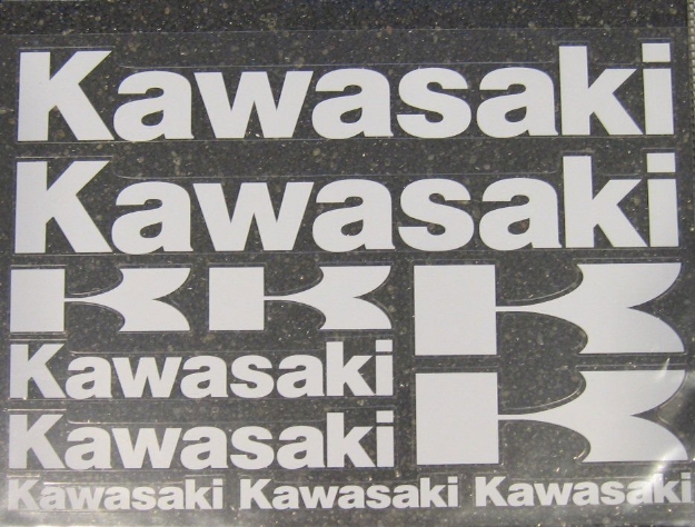 Afbeeldingen van Stickervel Kawasaki wit 34x24cm