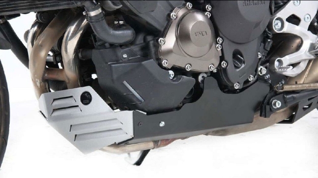 Afbeeldingen van Carterplaat aluminium Hepco&Becker Yamaha MT-09 '14-'16

LET OP: deze carterplaat kan alleen met de originele bochtenset gemonteerd worden.