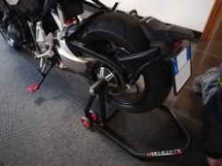 Afbeeldingen van Adapter voor enkelzijdige paddockstand LV8 Honda CB1000R '18- (03HC18S)