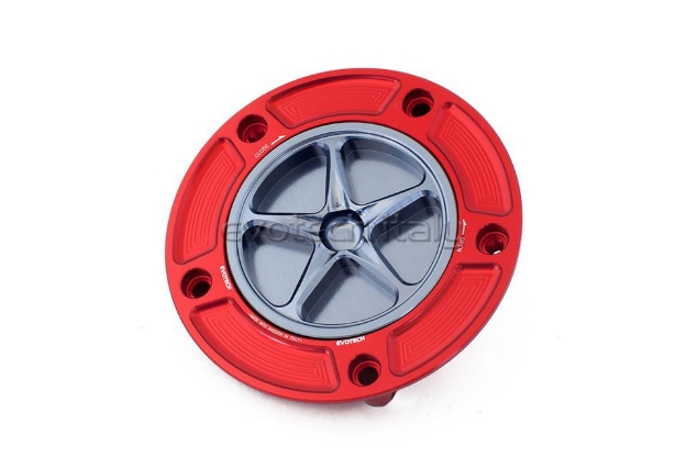 Afbeeldingen van Tankdop met schroefdop Evotech Suzuki 5 bouten (SU2) rood/titanium