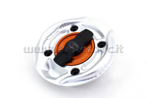 Afbeeldingen van Tankdop met snelsluiter van Evotech voor diverse Ducati modellen zilver/oranje