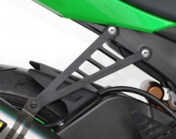 Afbeeldingen van Uitlaatsteun zwart Evotech Performance Kawasaki ZX10-R '08-2010