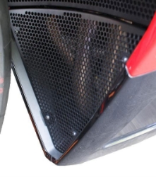 Afbeeldingen van Radiatorcover en uitlaatcover zwart Evotech Performance Triumph Daytona 675 '13-17