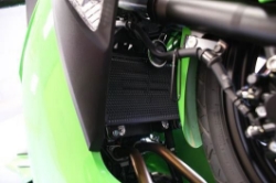 Afbeeldingen van Radiatorcover zwart Evotech Performance Kawasaki Ninja 300 '13-15