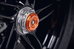Afbeeldingen van Achterasspindle Evotech Performance KTM 1290 Superduke '13-16