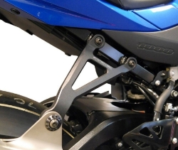Afbeeldingen van Uitlaatsteun aluminium zwart met afwerkplaatje Evotech Performance Suzuki GSX-R1000 2017-