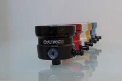 Afbeeldingen van Remvloeistofpotje groot 30ml met haakse uitgang Evotech