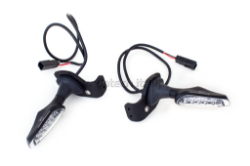 Afbeeldingen van Evotech kentekenplaatbeugeltjes voor montage originele knipperlichten Ducati