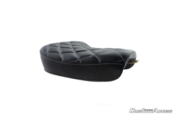 Afbeeldingen van Seat model Austin Custom Access voor diverse Harley Davidson Sportster's
