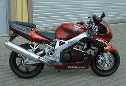 Afbeeldingen van Superbikestuurombouw kroonplaat  zilver Honda CBR 900RR 1998-1999