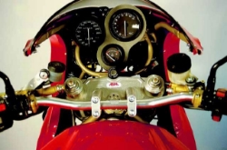 Afbeeldingen van Superbikestuurombouw kroonplaat zilver Ducati  750SS '98-02 / 900SS '98-02